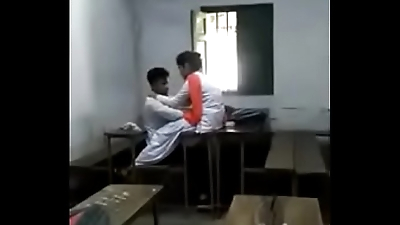 Real life indian school girl with her young lover boobs sucked - indian porn